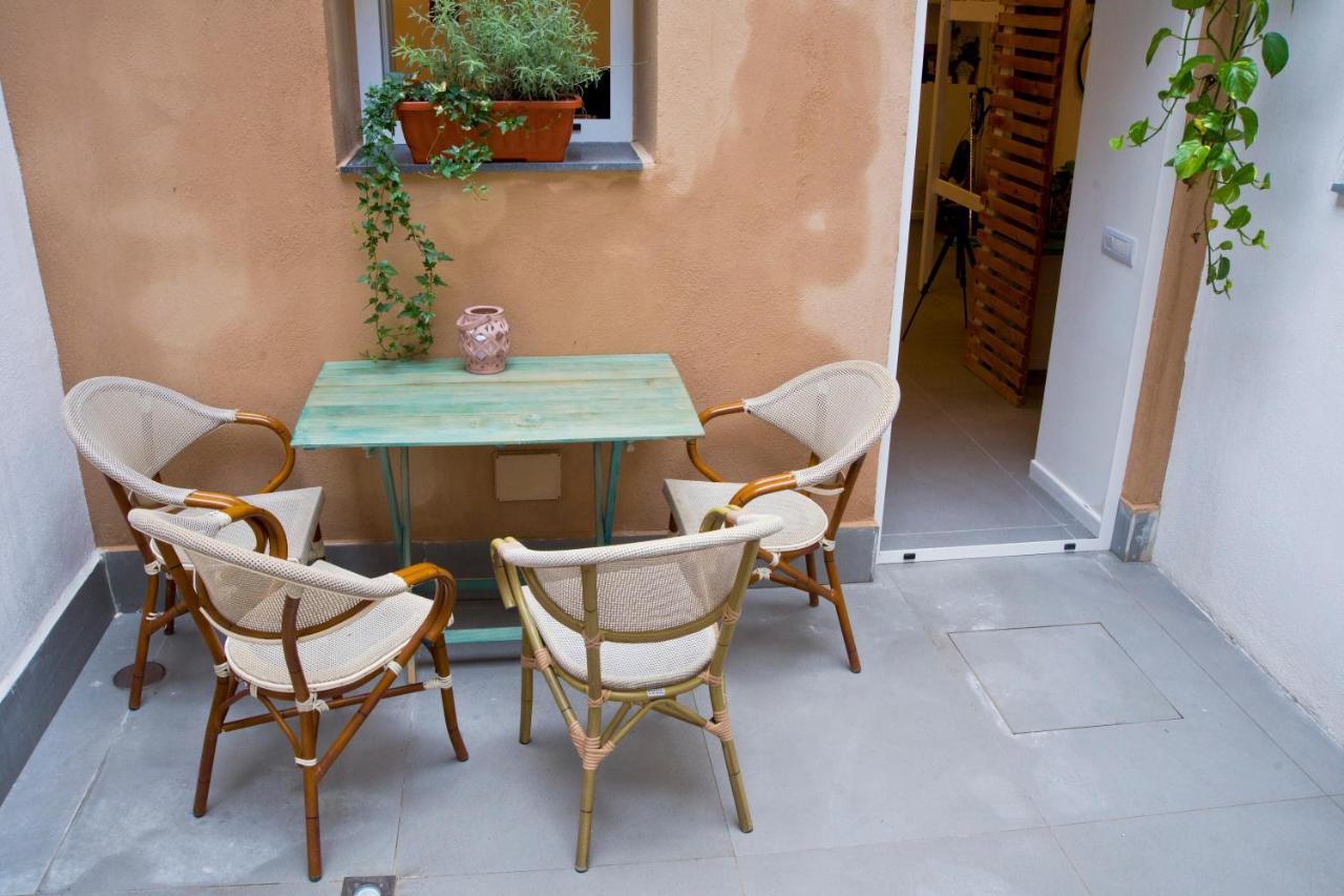 Apartamento Casa Al Vino Portici Exterior foto